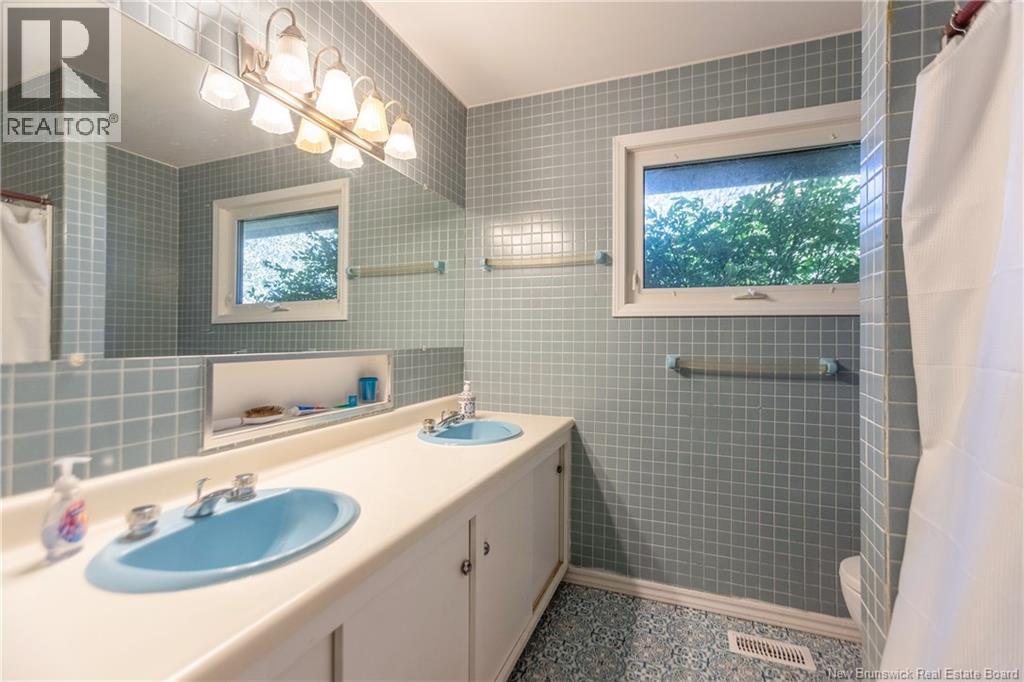 281 Main Street - Image 33