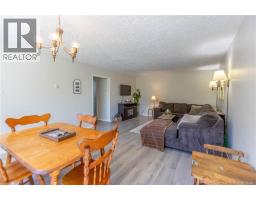 Kitchen - 281 Main Street, Sackville, NB E4L3H2 Photo 10