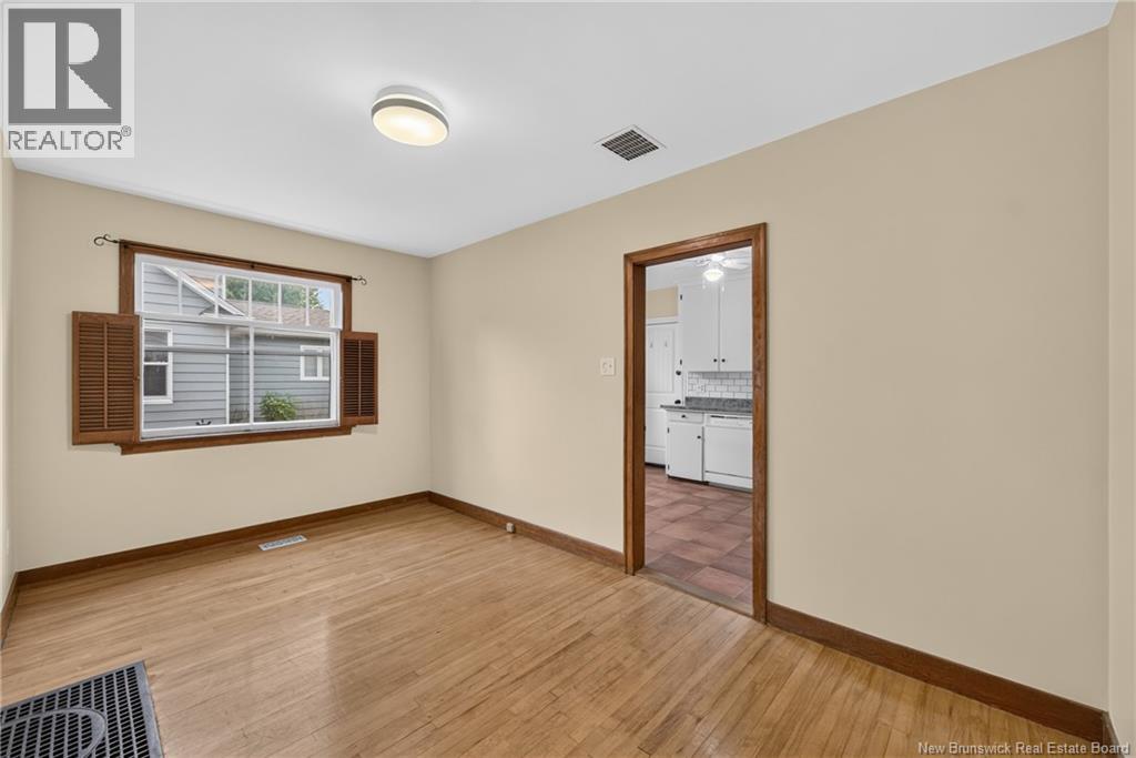 61-63 Burlington Avenue - 12