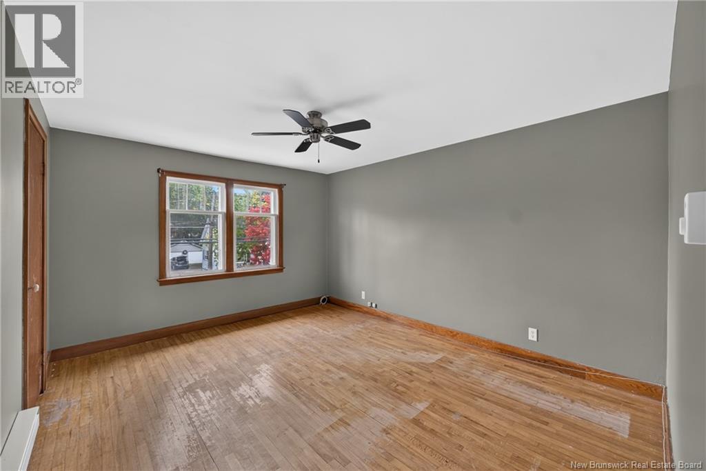61-63 Burlington Avenue - Image 18