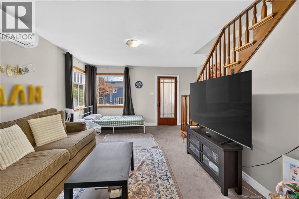 61-63 Burlington Avenue - Image 33