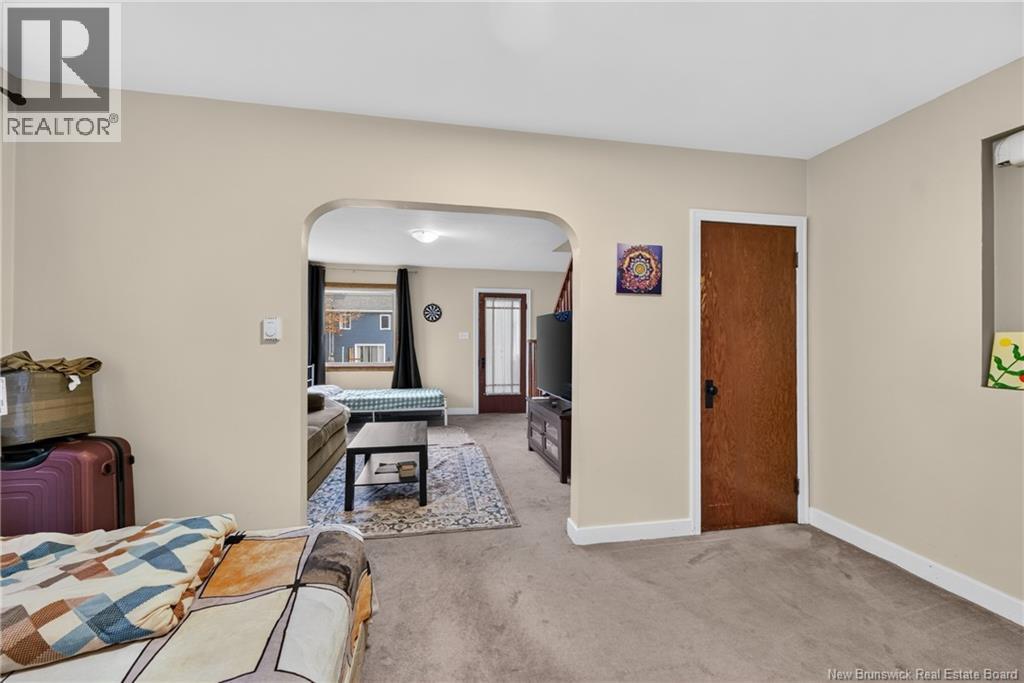 61-63 Burlington Avenue - Image 34