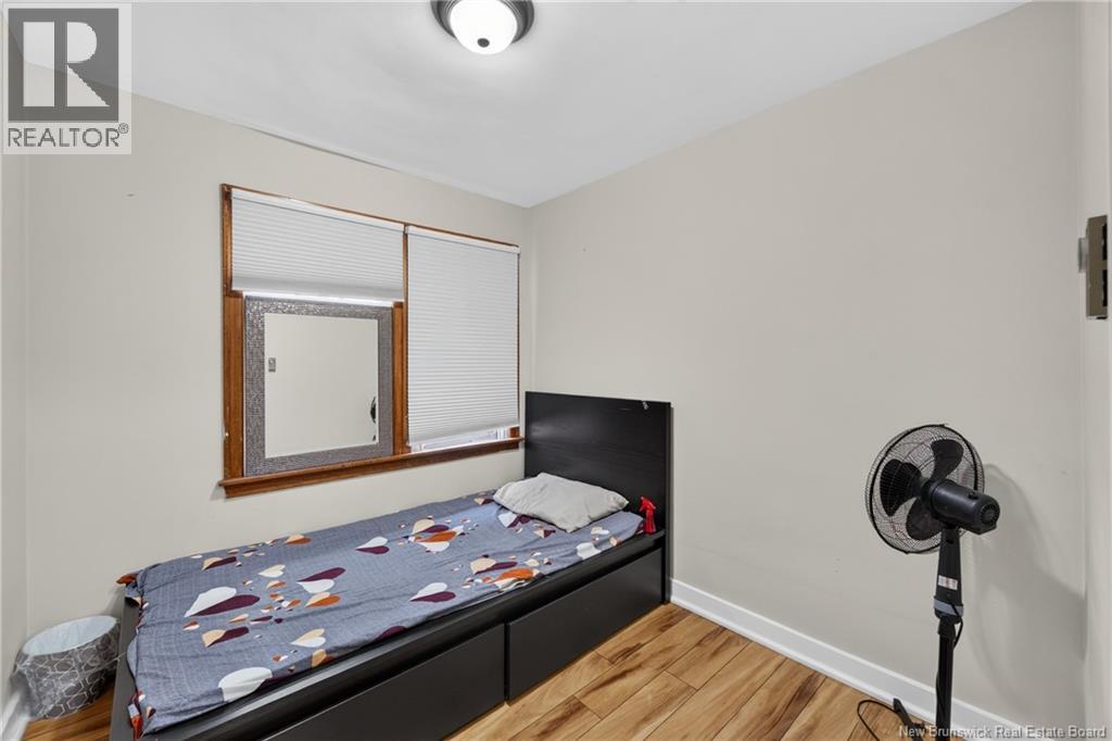 61-63 Burlington Avenue - Image 41