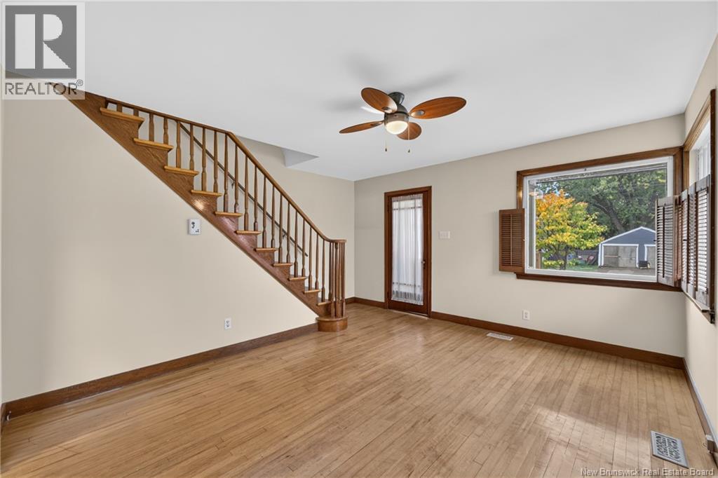 61-63 Burlington Avenue - Image 9