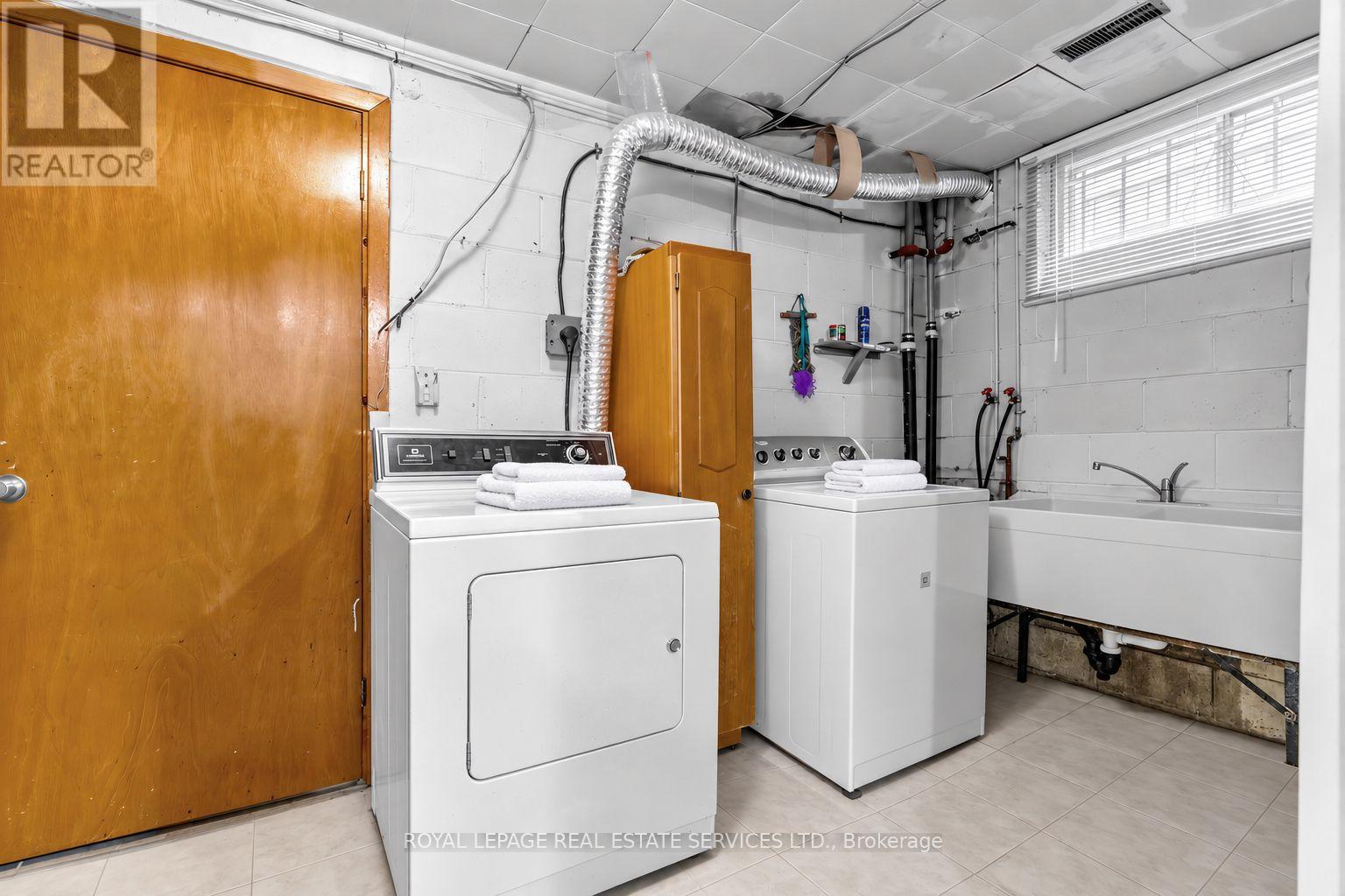 39 Albertus Avenue, Toronto, ON photo 28