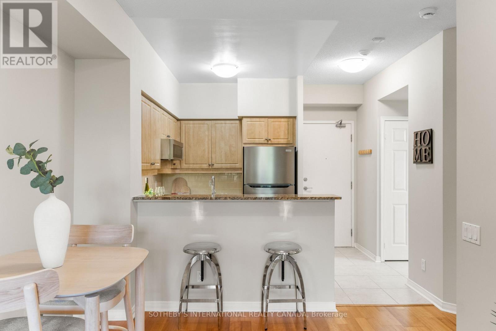 212- 481 Rosewell Avenue, Toronto, ON photo 16
