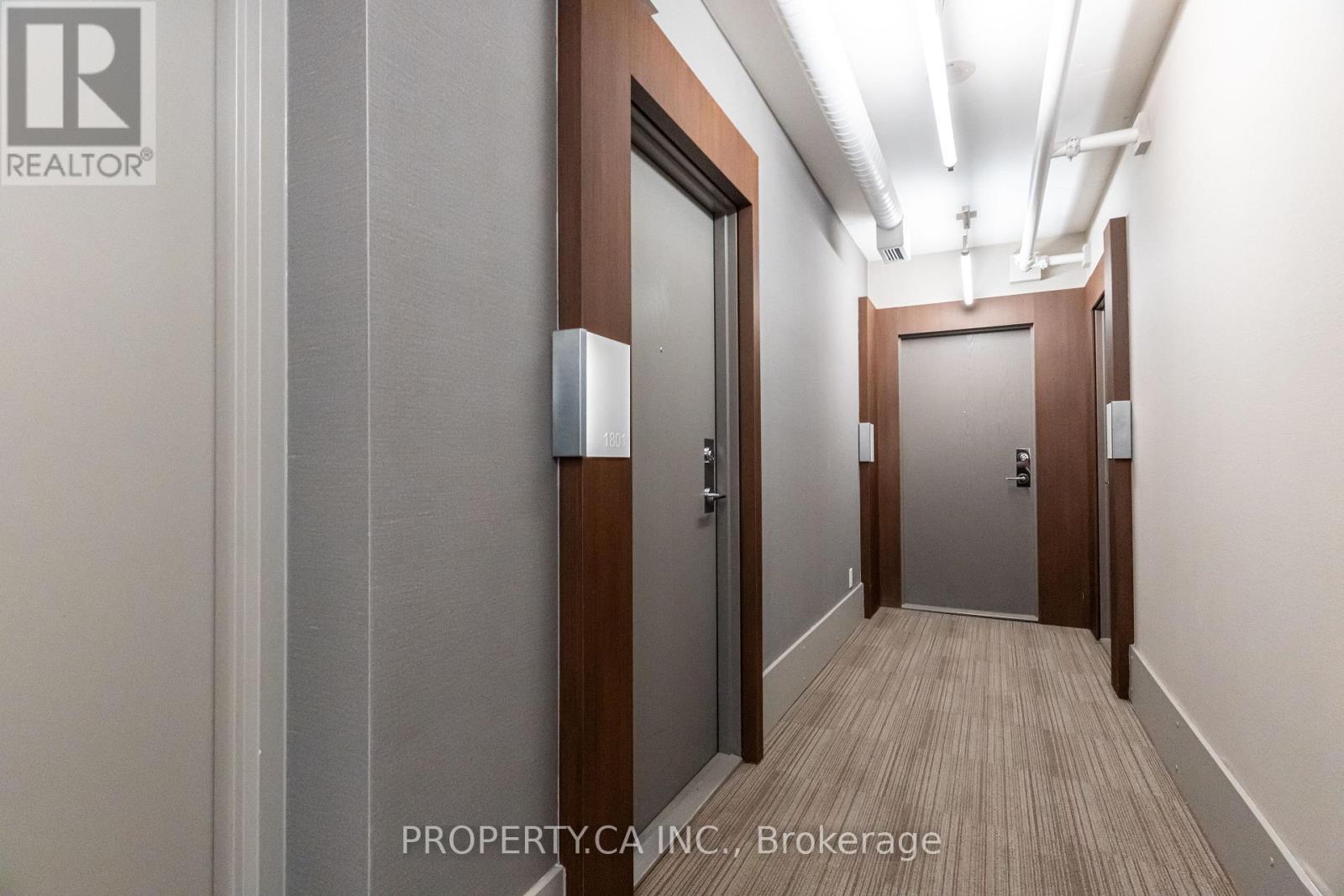 21 Widmer Street — photo 34