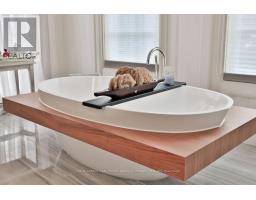 20 Cluny Drive, Toronto, ON M4W2P7 Photo 22