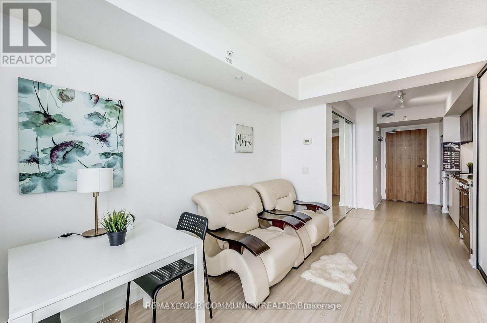 3208- 85 Queens Wharf Road, Toronto, ON photo 6