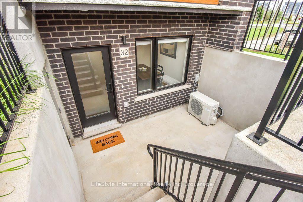 32 DUGGAN LANE - 3