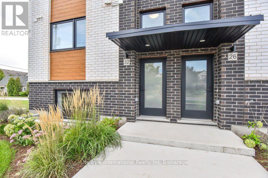 32 DUGGAN LANE - 35