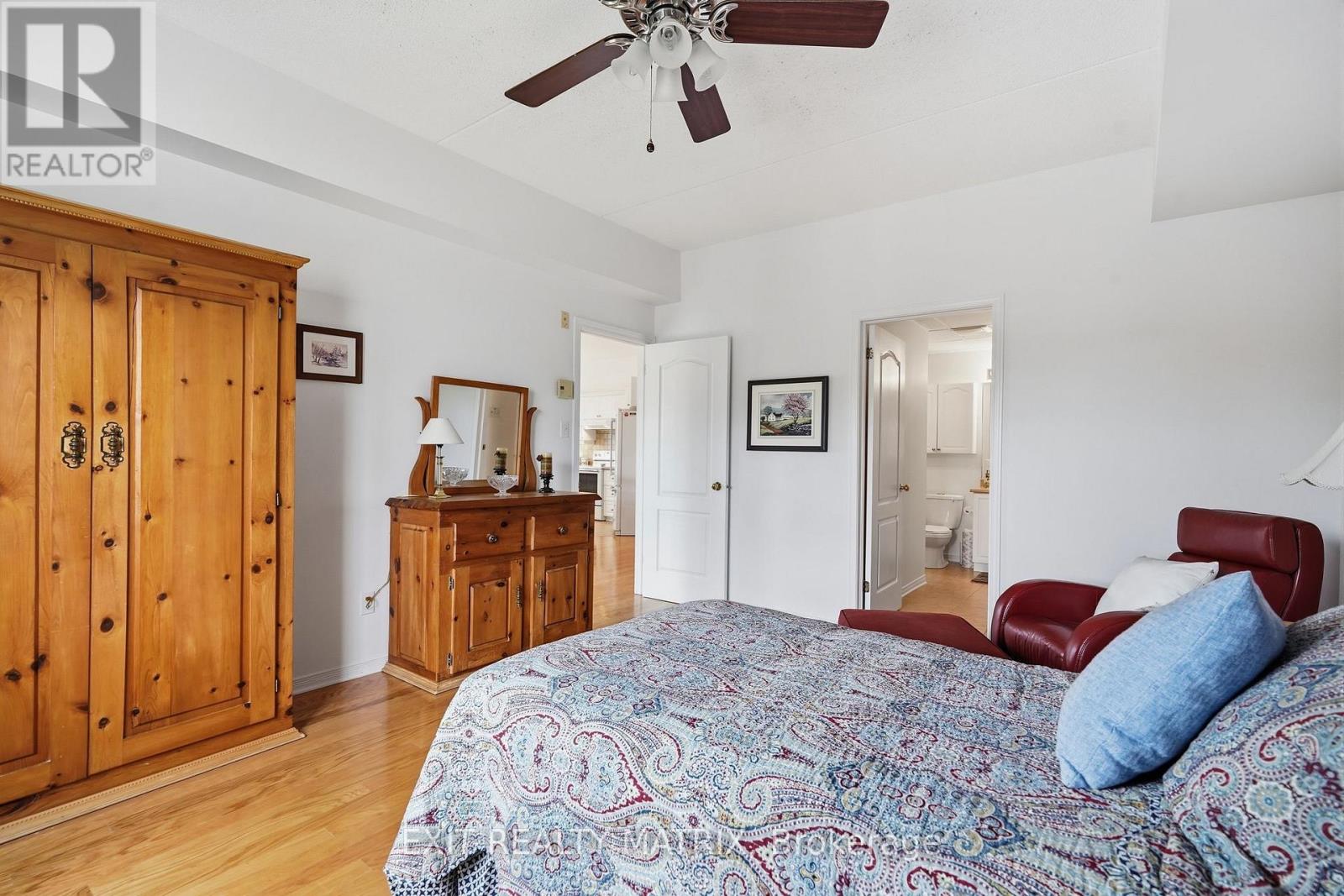 #121 1404 CLEMENT STREET - 24