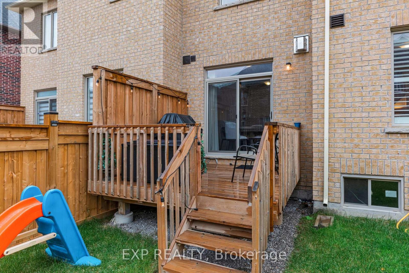 18 Hough Lane, Ajax, ON photo 39