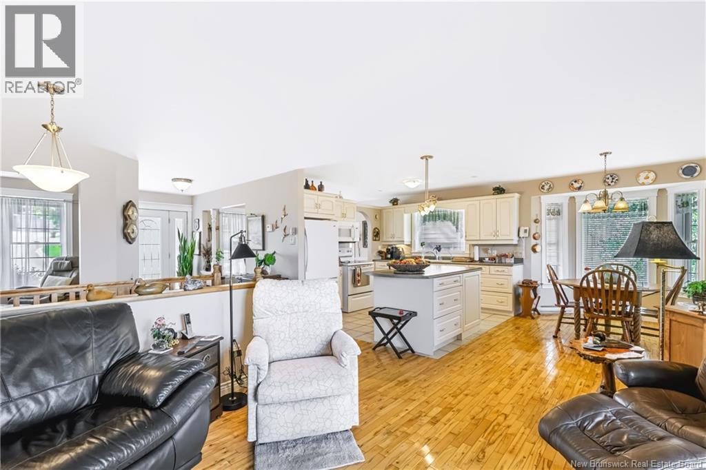 234 Talisman Crescent - 15