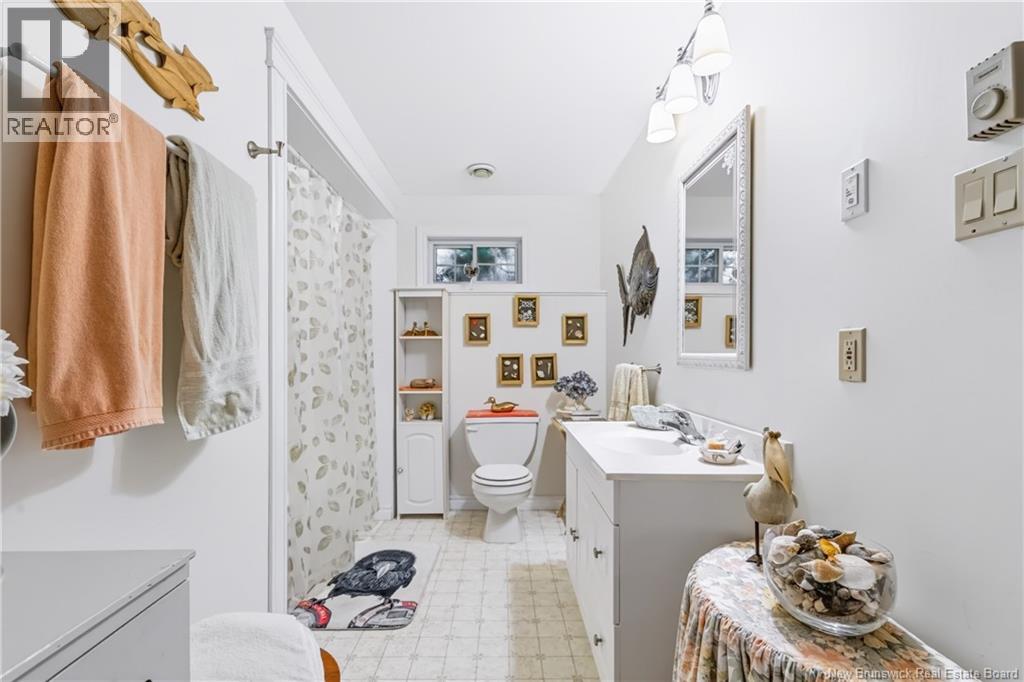 234 Talisman Crescent - 36
