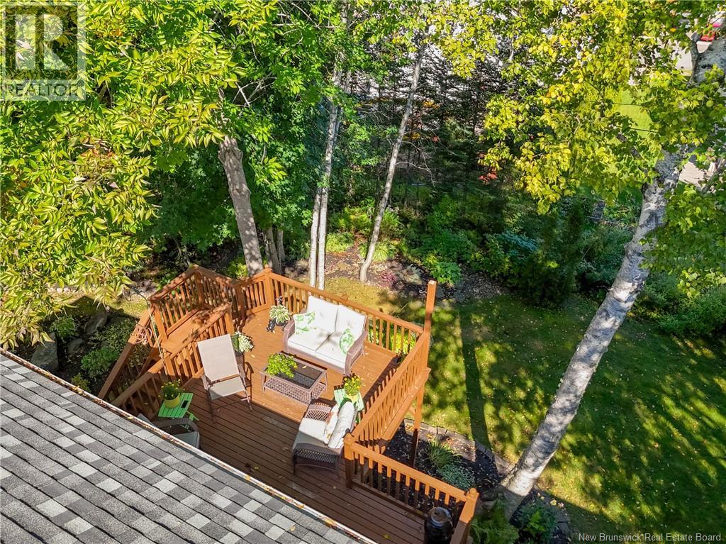 234 Talisman Crescent - 40