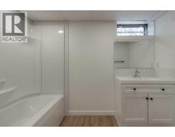 1721 2b Avenue N, Lethbridge, AB T1H0G8 Photo 34