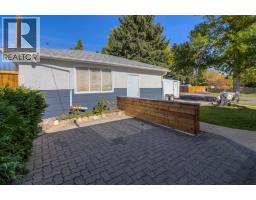 1721 2b Avenue N, Lethbridge, AB T1H0G8 Photo 38