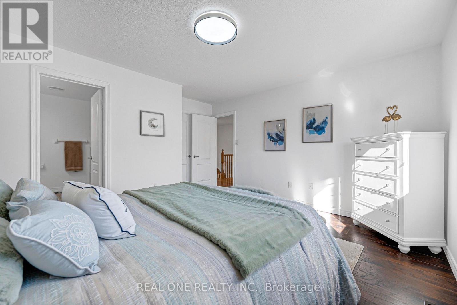 19 Begonia Street, Markham, ON photo 26