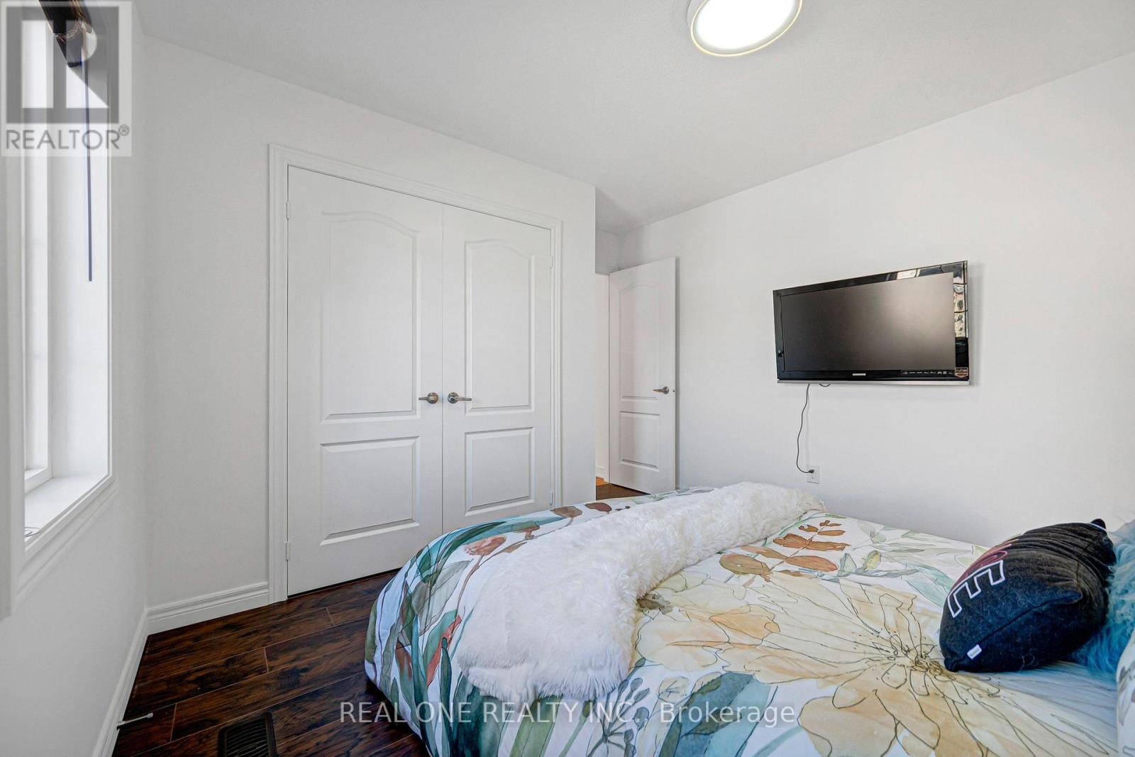 19 Begonia Street, Markham, ON photo 33