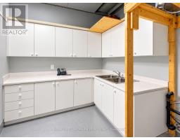 B101 - 7155 Woodbine Avenue, Markham, ON L3R1A3 Photo 9
