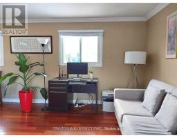 #1 - 880 Leslie Valley Drive, Newmarket, ON L3Y7G9 Photo 7