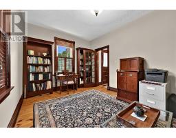 296 Eagle Street, Newmarket, ON L3Y1K1 Photo 22