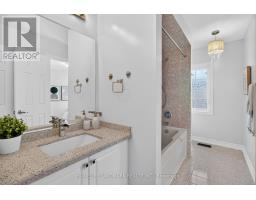 75 Estrella Crescent, Richmond Hill, ON L4E0S3 Photo 13