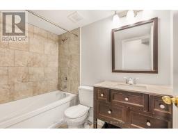 1504 - 75 Ellen Street, Barrie, ON L4N7R6 Photo 14