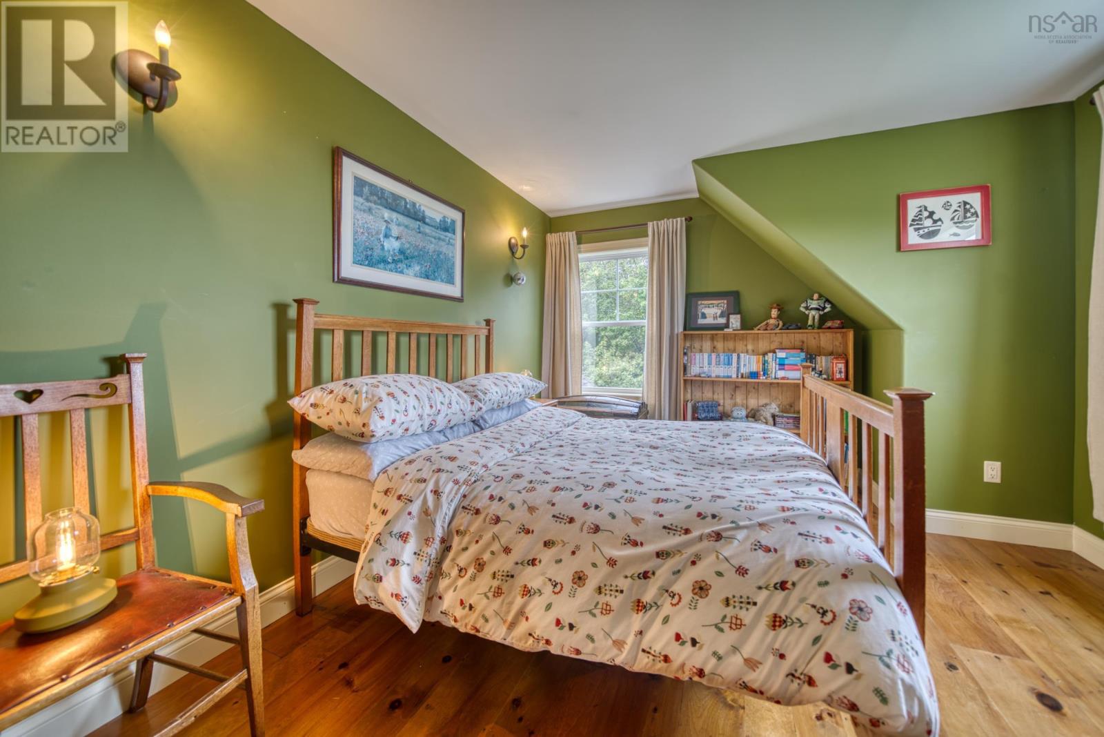 564 Kingsburg Road - 17