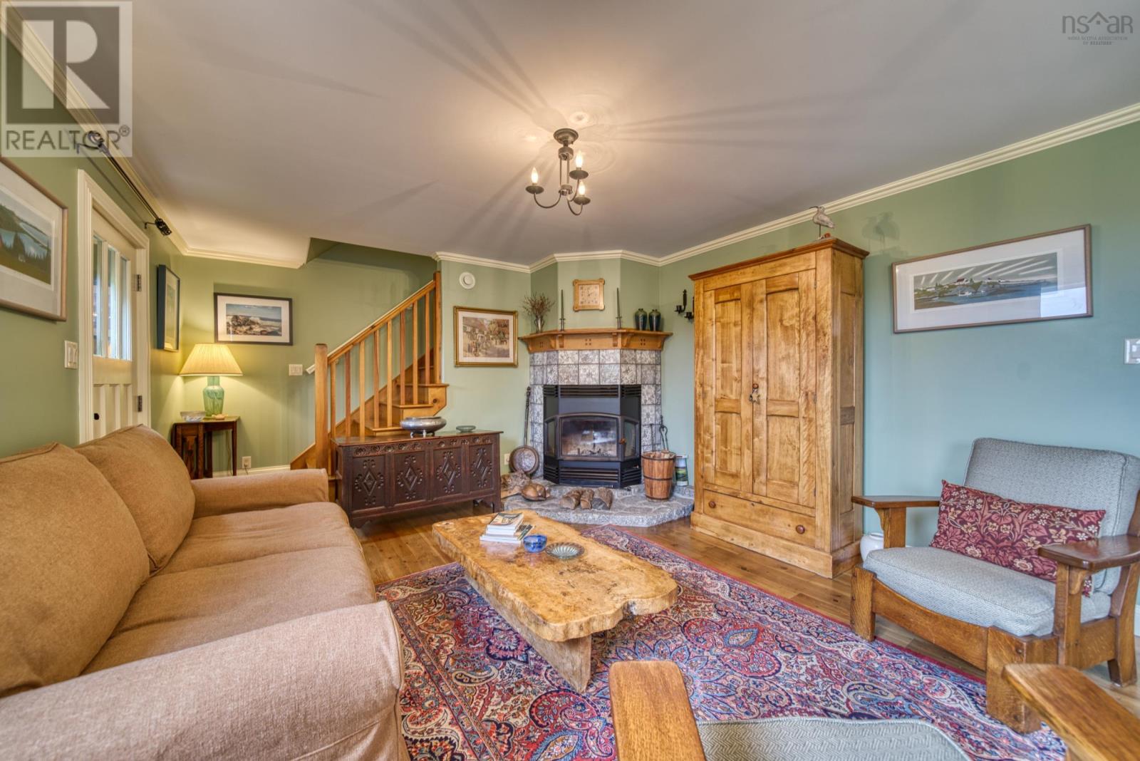 564 Kingsburg Road - 14
