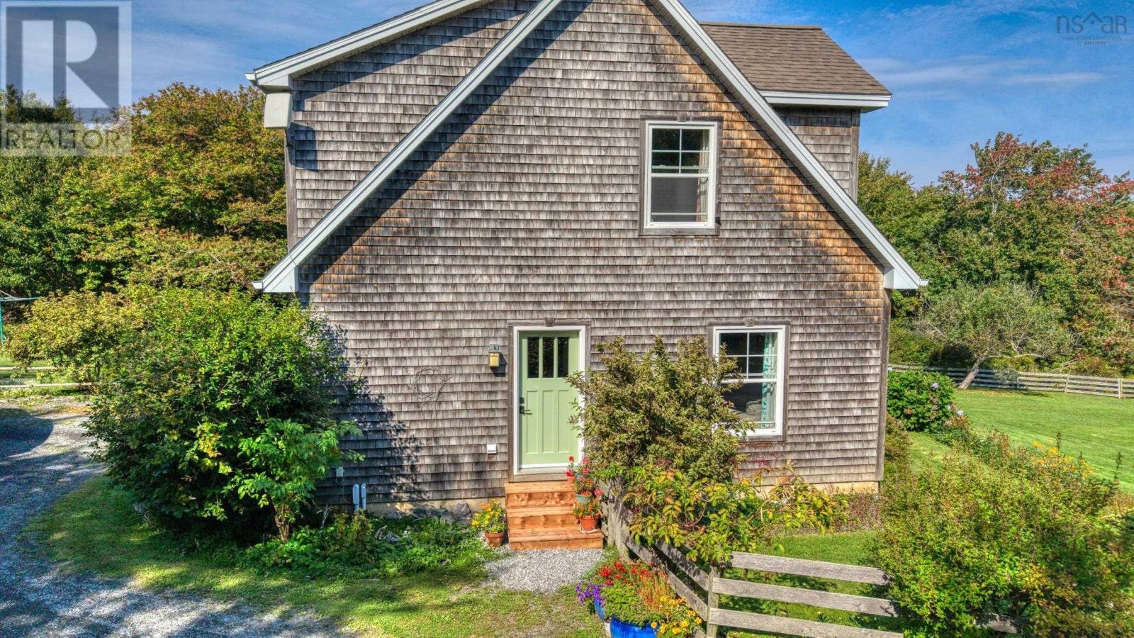 564 Kingsburg Road - 30