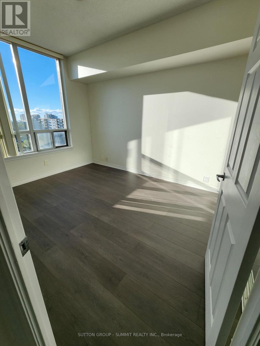 #1003 3504 HURONTARIO STREET - 7