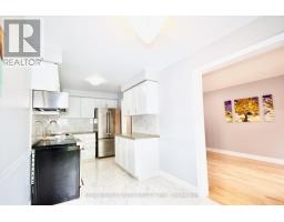 2419 Susquehanna Court, Oakville, ON L6H5Y8 Photo 11