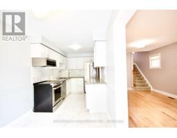 2419 Susquehanna Court, Oakville, ON L6H5Y8 Photo 12