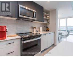 723 - 2300 St Clair Avenue W, Toronto, ON M6N1K8 Photo 15