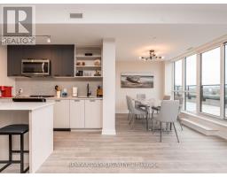 723 - 2300 St Clair Avenue W, Toronto, ON M6N1K8 Photo 16