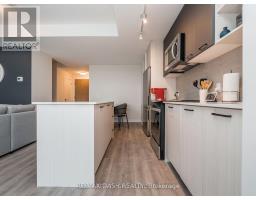 723 - 2300 St Clair Avenue W, Toronto, ON M6N1K8 Photo 34