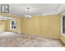 Primary Bedroom - 5263 Russell View Road, Mississauga, ON L5M5W1 Photo 6