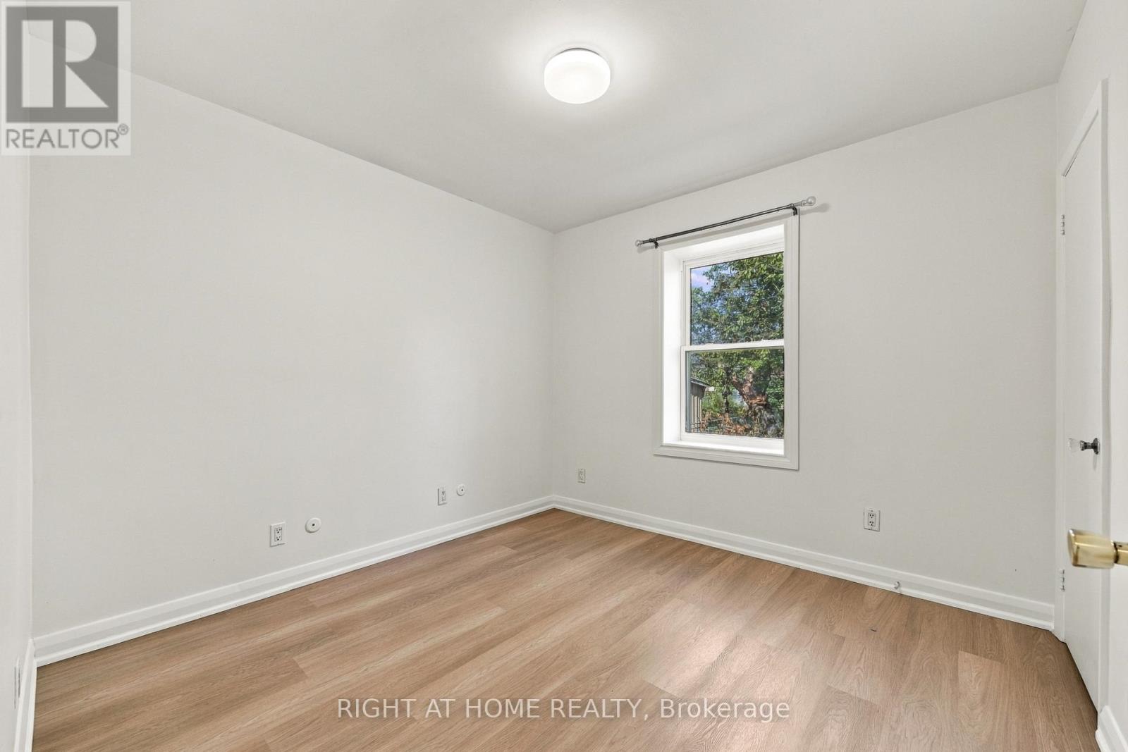 22 KATHERINE ROAD - 22