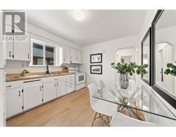 Kitchen - 22 Katherine Road, Toronto, ON M3K1H9 Photo 8