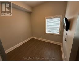 3 - 2548 Eglinton Avenue W, Toronto, ON M6M1T1 Photo 12