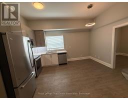 3 - 2548 Eglinton Avenue W, Toronto, ON M6M1T1 Photo 7