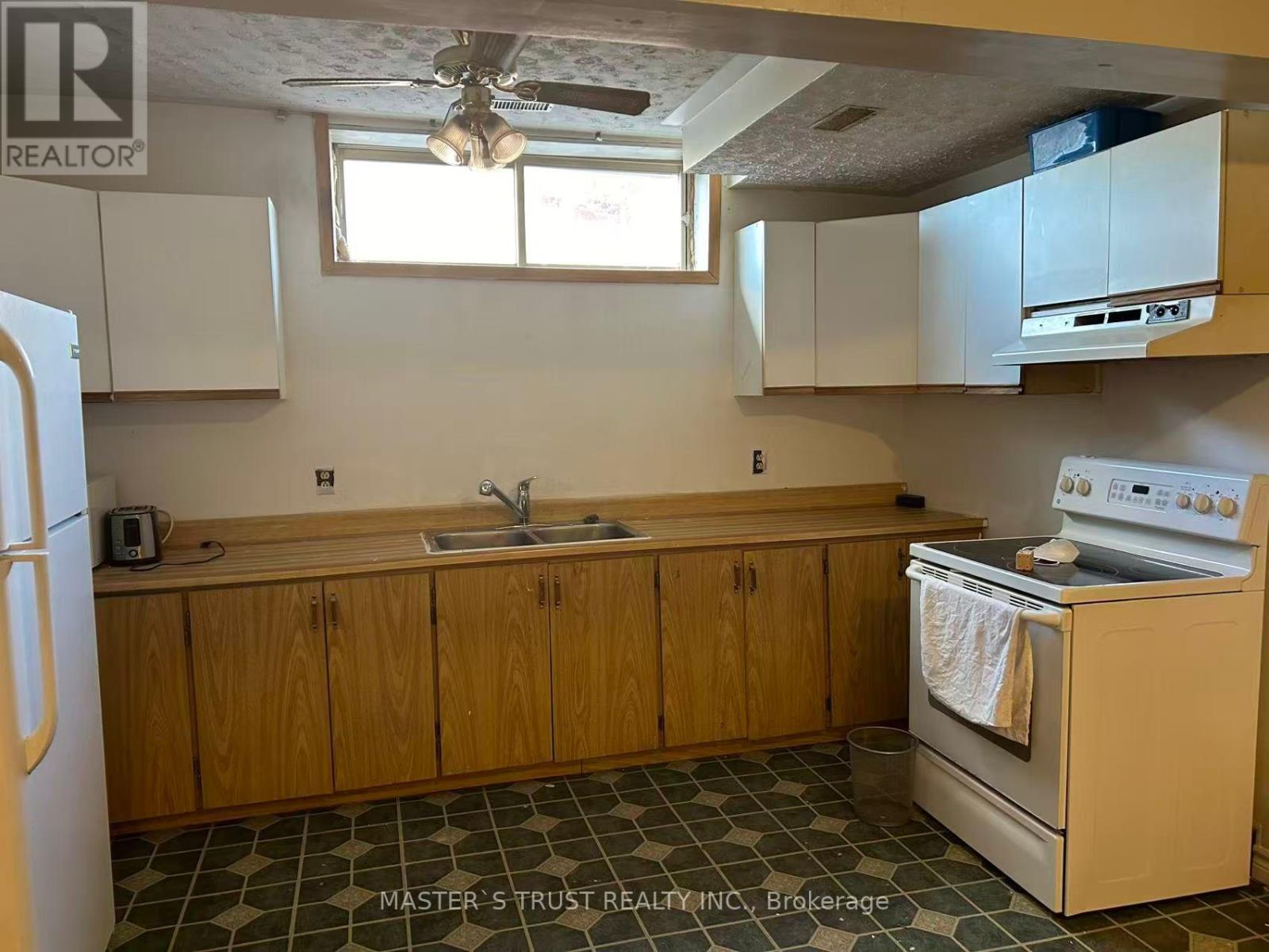 257 Leslie Street, Greater Sudbury, ON photo 13