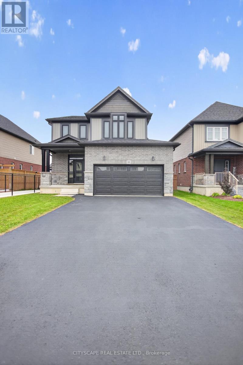 68 Davidson Drive West, Stratford, ON photo 2