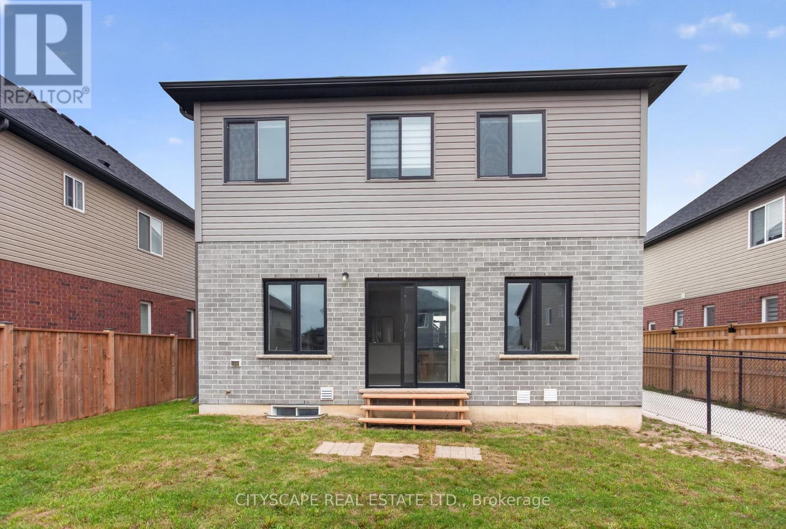 68 Davidson Drive West, Stratford, ON photo 47