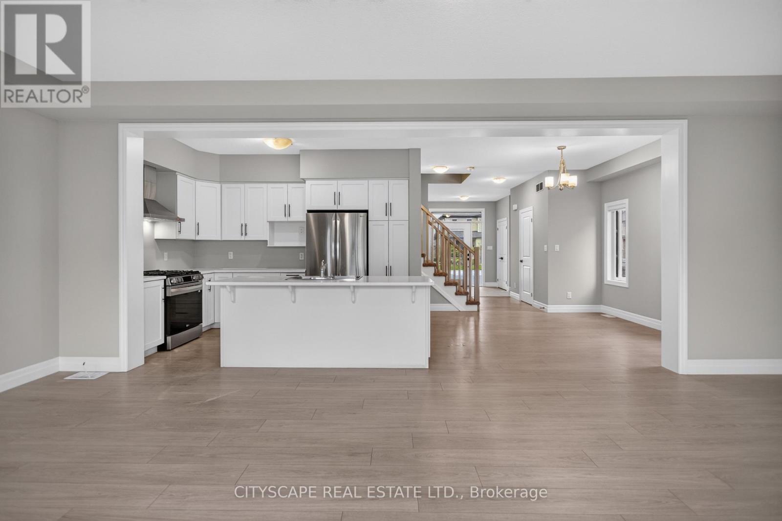 68 Davidson Drive West, Stratford, ON photo 7