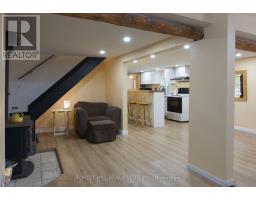 240 Britannia Road, Huntsville, ON P1H2J3 Photo 11