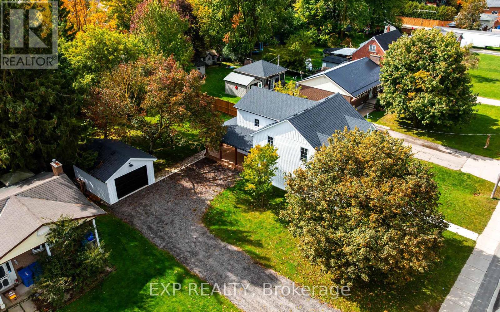 349 Smith Street, Wellington North, ON photo 3