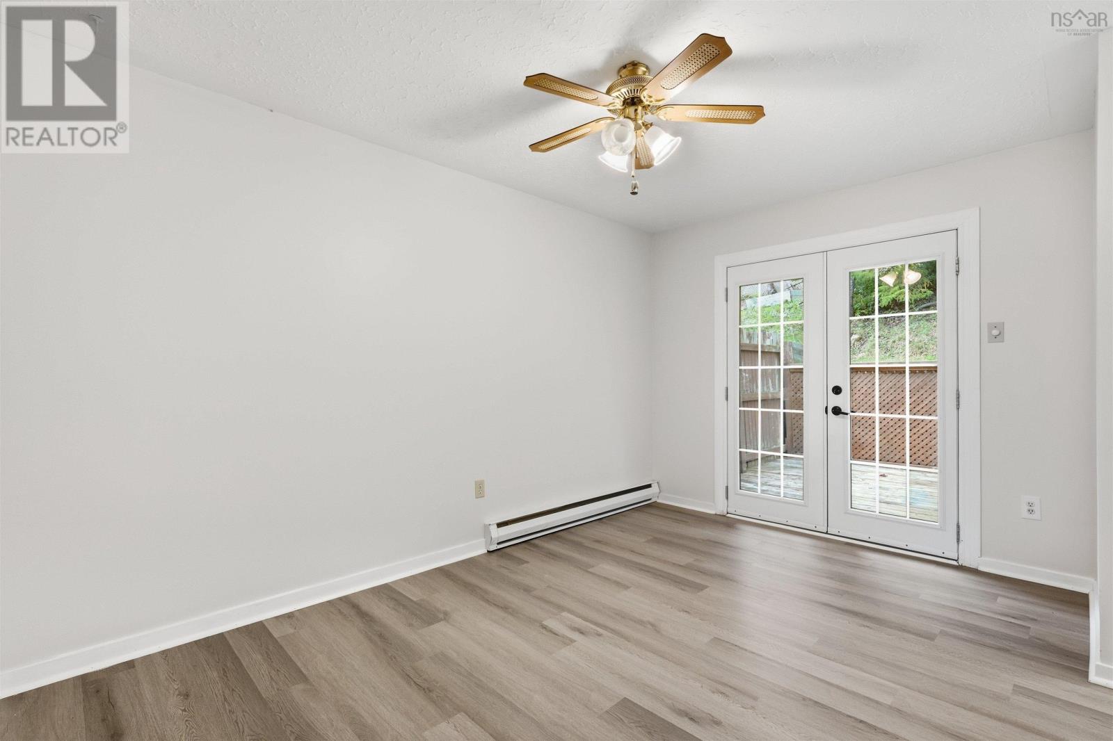 48 Regal Road - Image 12